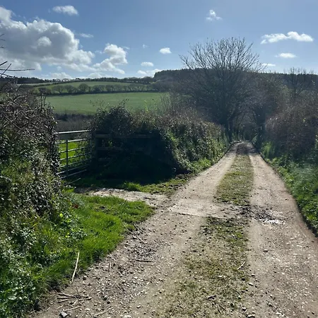 Characterful Grade 2 Listed Near To And Padstow Holiday home Wadebridge